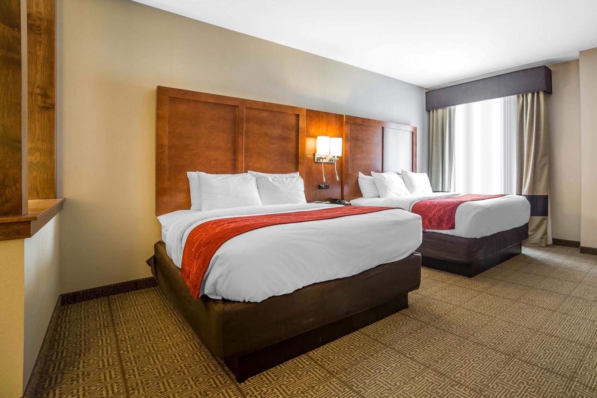 Superior Queen Suite Two Queen Beds Non-Smoking