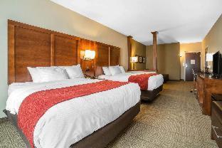 Superior Queen Suite Two Queen Beds Non-Smoking