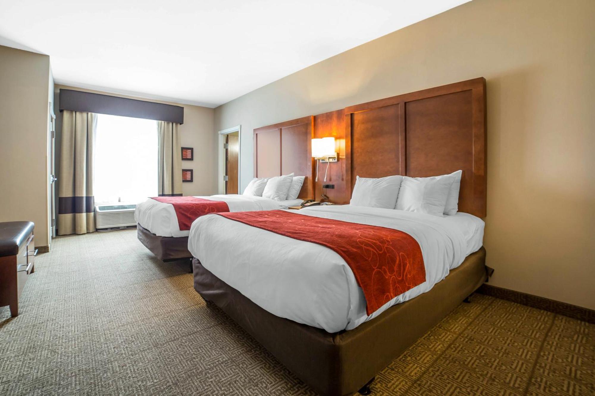 Superior Queen Suite Two Queen Beds Non-Smoking