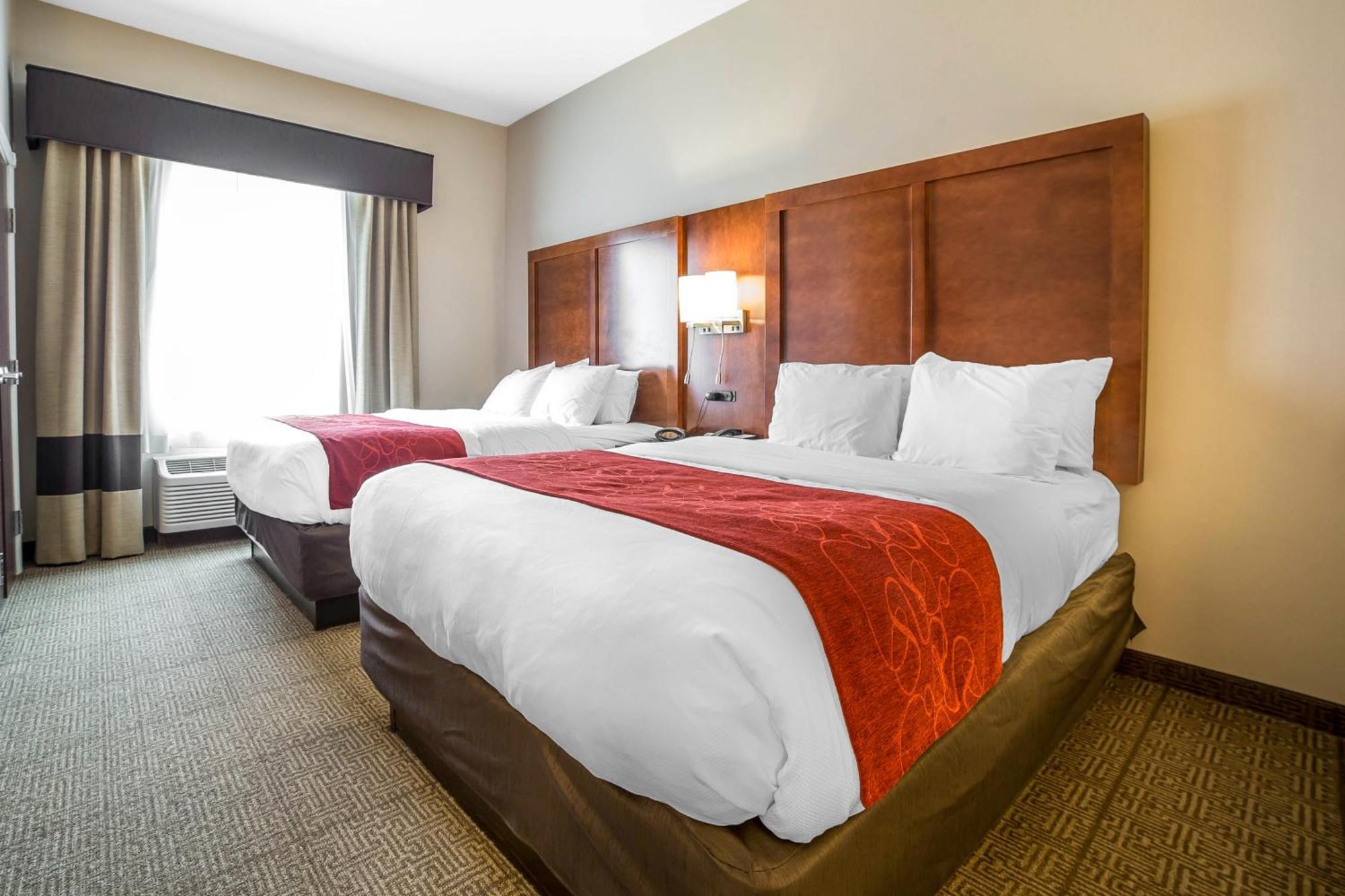 Superior Queen Suite Two Queen Beds Non-Smoking