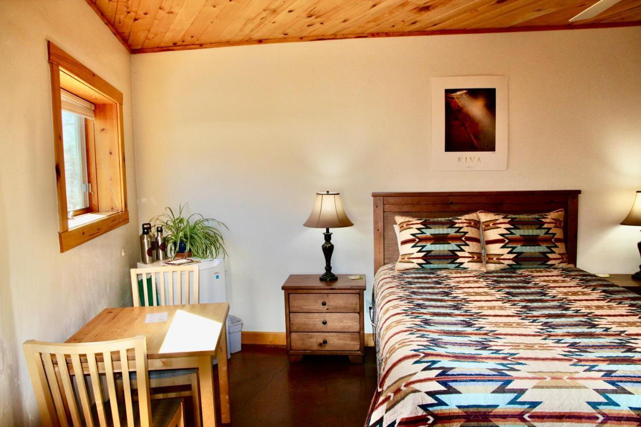 Deluxe Double Room Bath