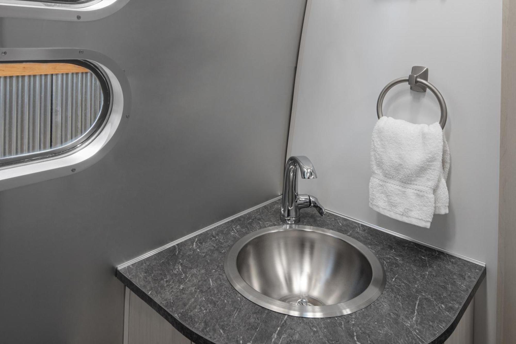 Airstream Rental w or Short Queen Full Small Twin