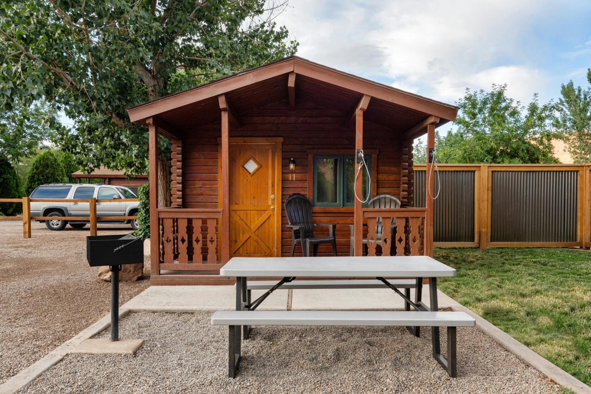 Deluxe Cabin Rental