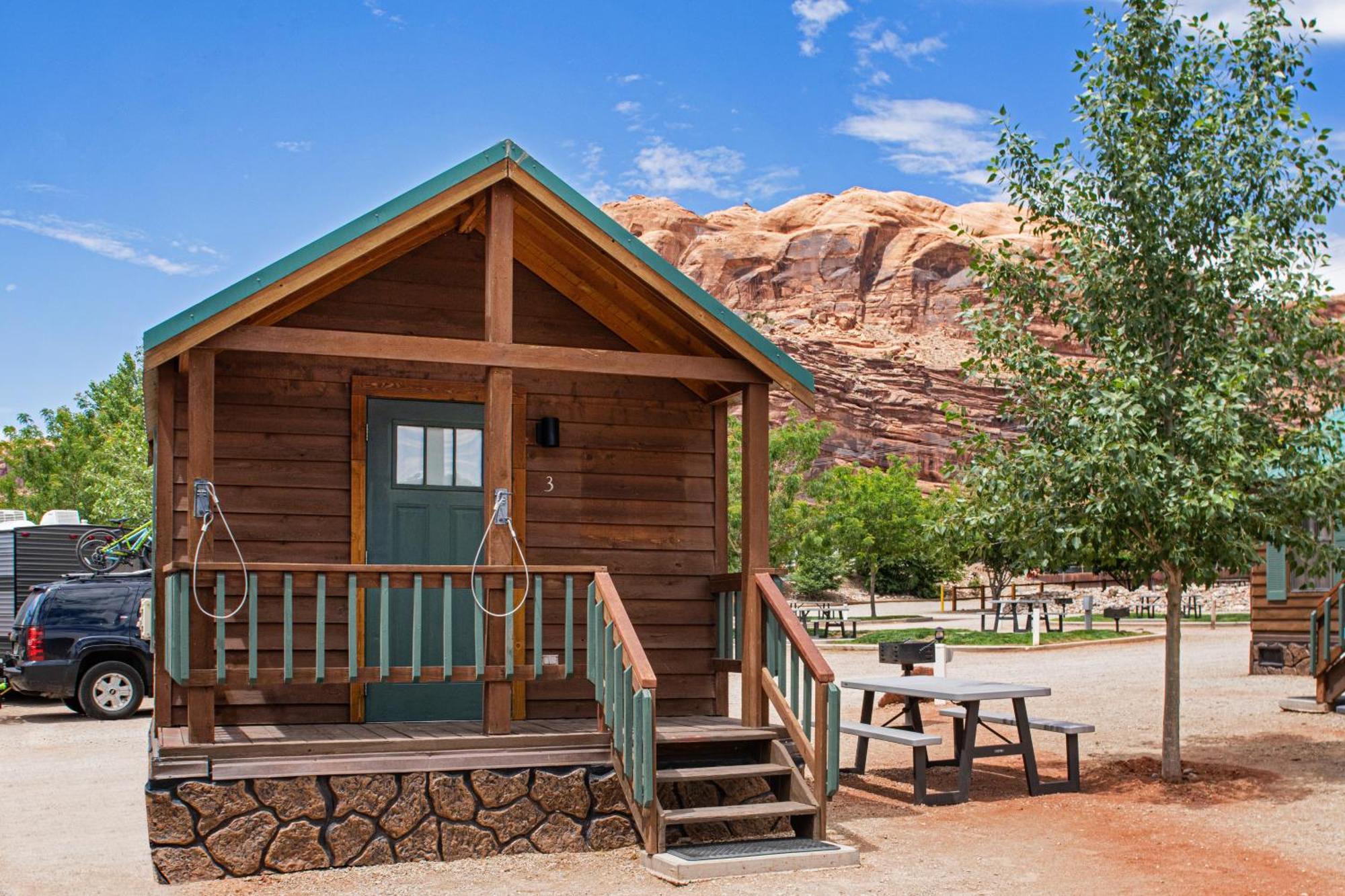 Deluxe Cabin Rental