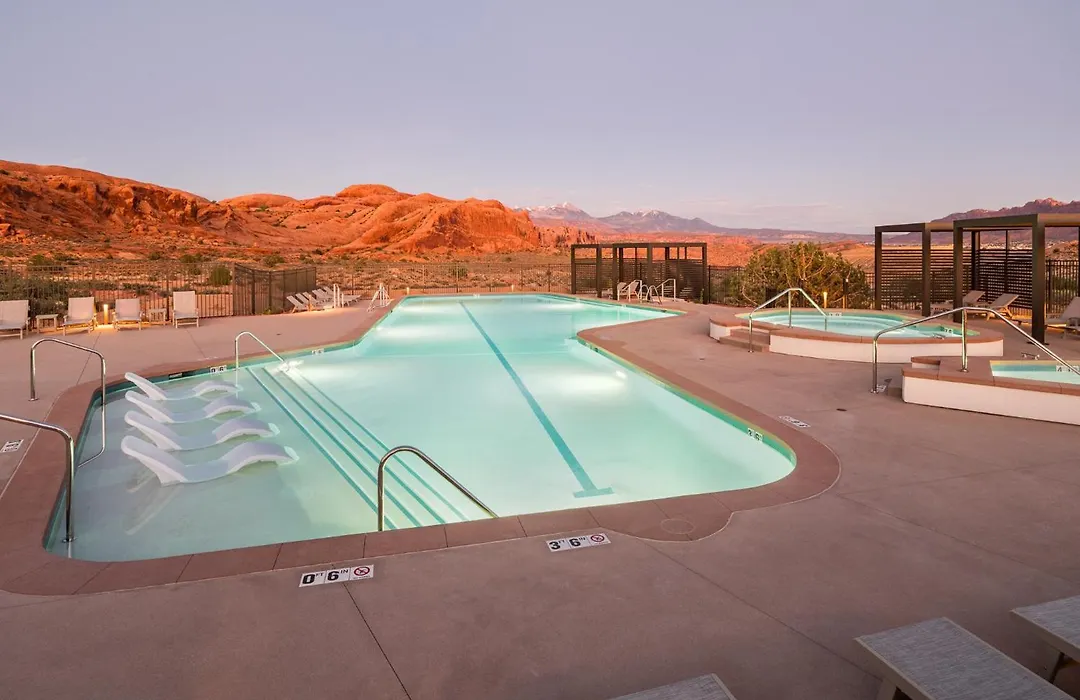 Lionsback Resort-1